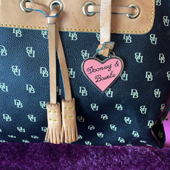 DOONEY & BOURKE ALL HARDWARE intact Preloved - Picture 2 of 15